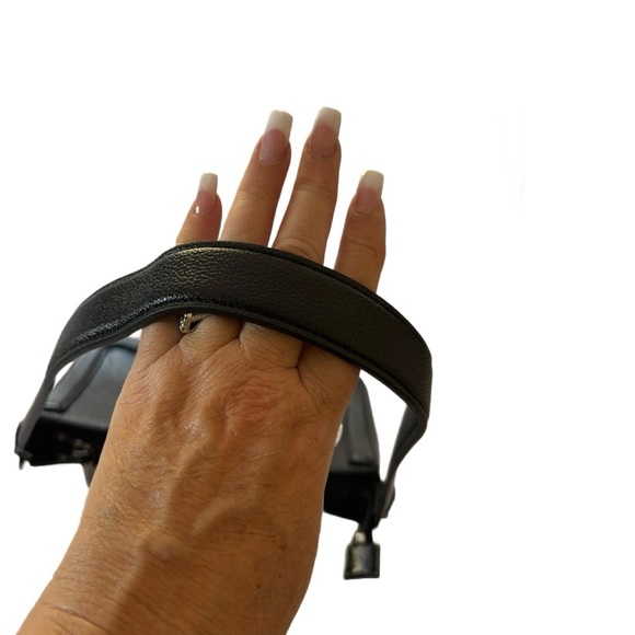 Karl Lagerfeld Of Paris Black With Crystal Embellishments Logo Shoulder Bag - Picture 9 of 9